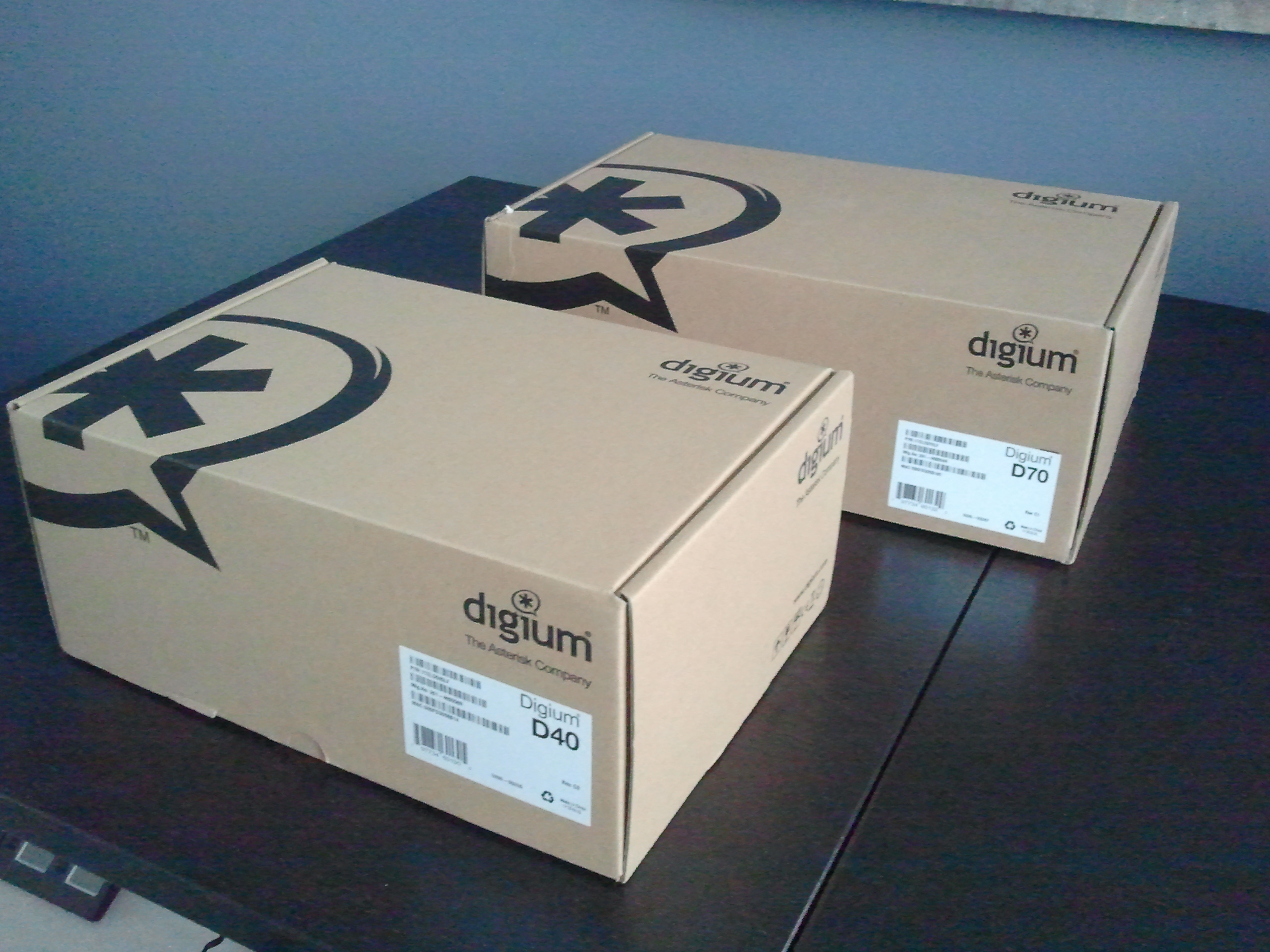 Digium D40 and D70 Phone Unboxing · Leif Madsen